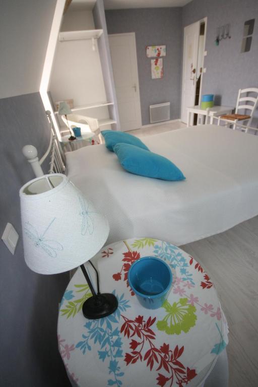 Grand Gite 15 Personnes, 9 Chambres, 100Km De Paris En Exclusivite Septmonts Δωμάτιο φωτογραφία